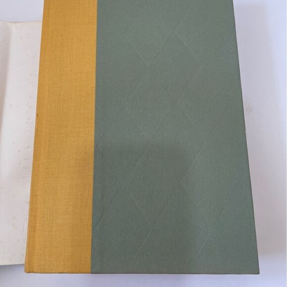 FIRST EDITION HARRY POTTER AND THE GOBLET OF FIRE. HARDCOVER - Picture 4 of 11